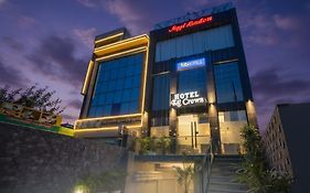 Fabhotel Prime K9 Crown